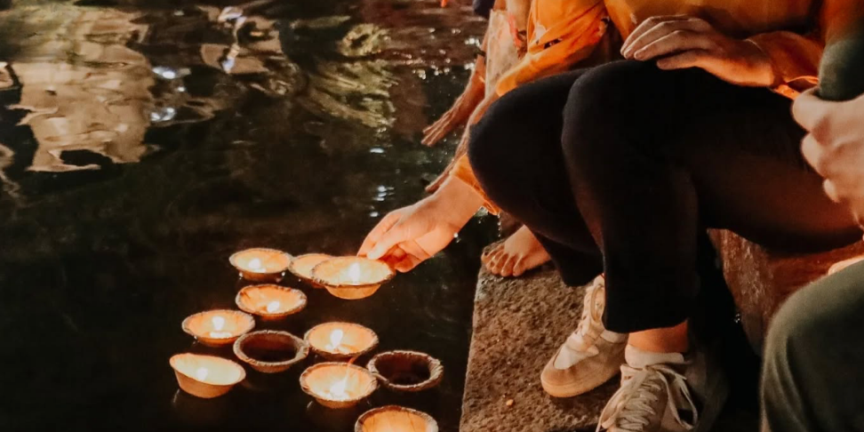 Banganga Maha Aarti — Offer Your Light at the Sacred Waters of Mumbai